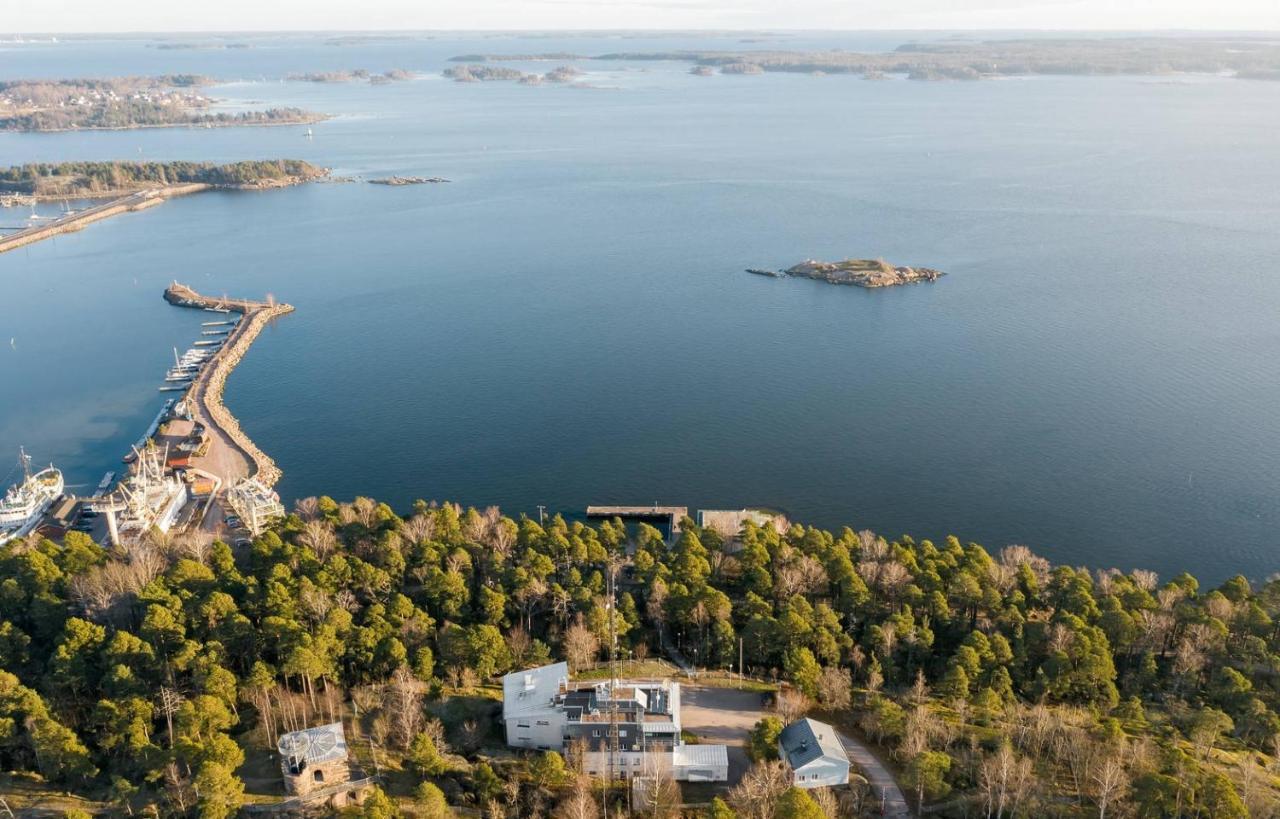 Gasthaus Vanha-Merivartioasema Kotka Kültér fotó