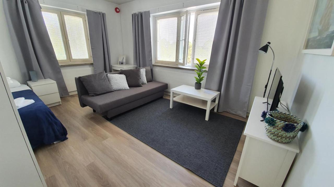 Gasthaus Vanha-Merivartioasema Kotka Kültér fotó