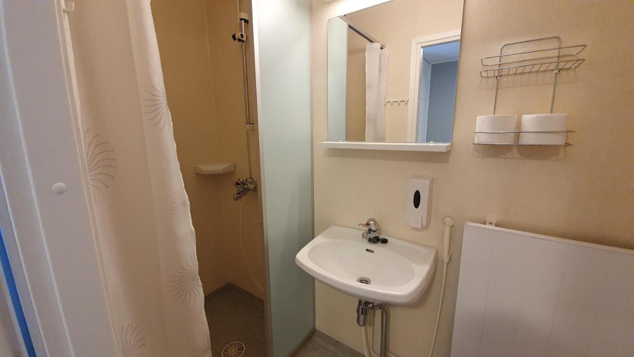 Gasthaus Vanha-Merivartioasema Kotka Kültér fotó
