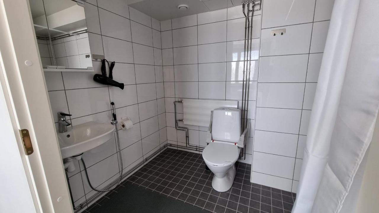 Gasthaus Vanha-Merivartioasema Kotka Kültér fotó
