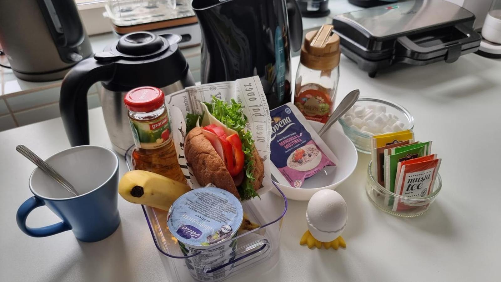 Gasthaus Vanha-Merivartioasema Kotka Kültér fotó